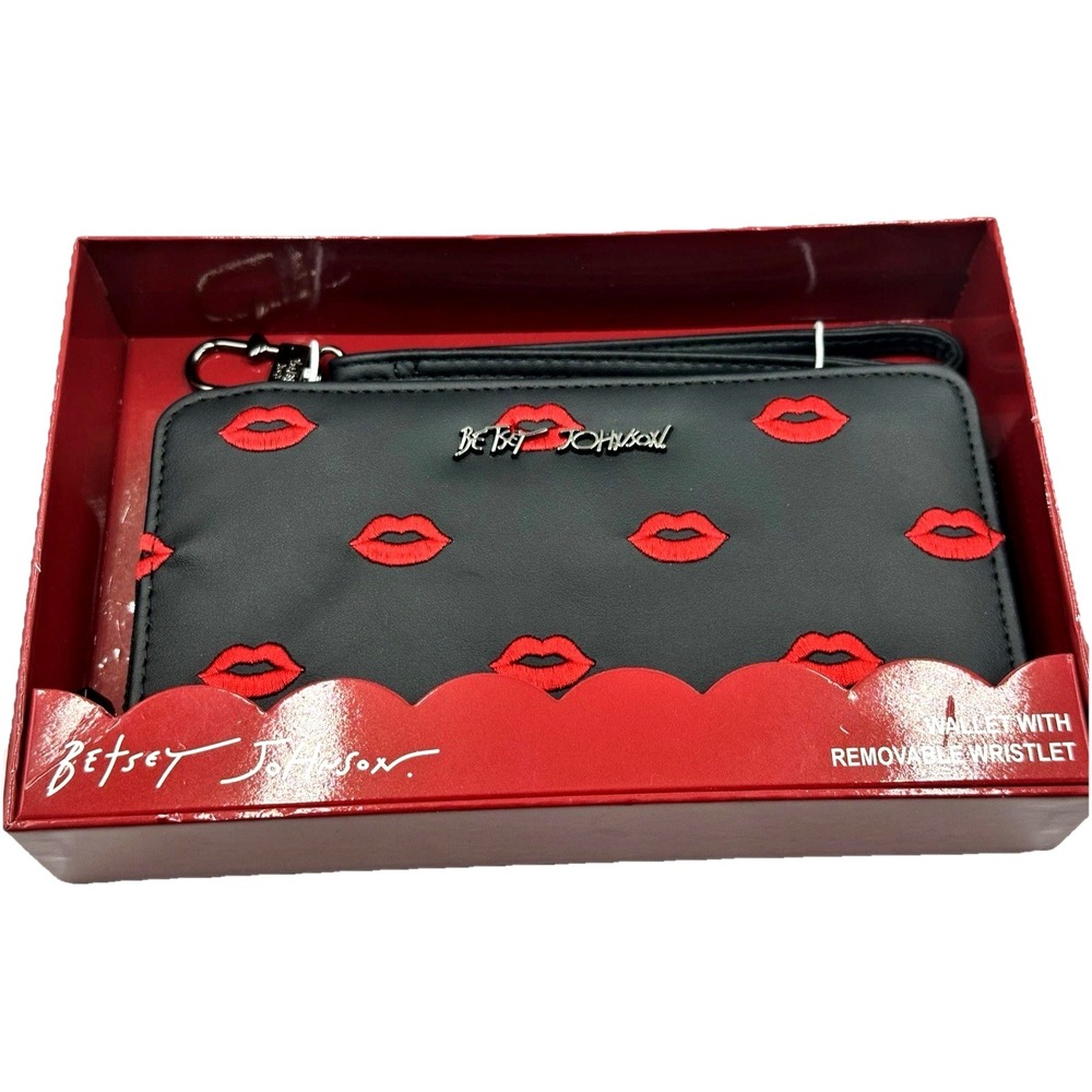 Betsey Johnson Wristlet Wallet Women Black New Red Lips Embroidered Faux Leather